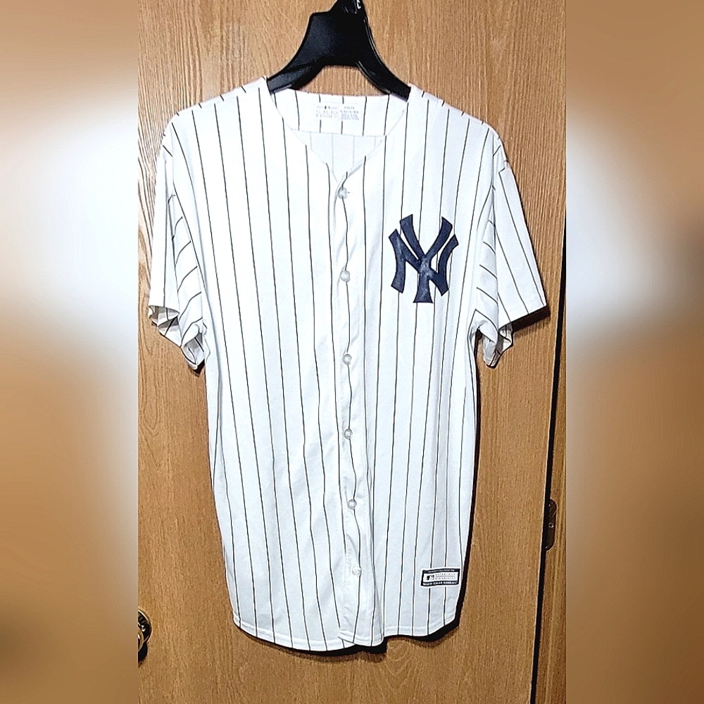 MLB Genuine Merchandise TORRES 25 Jersey Tee Youth XL 18-20 - Picture 11 of 12